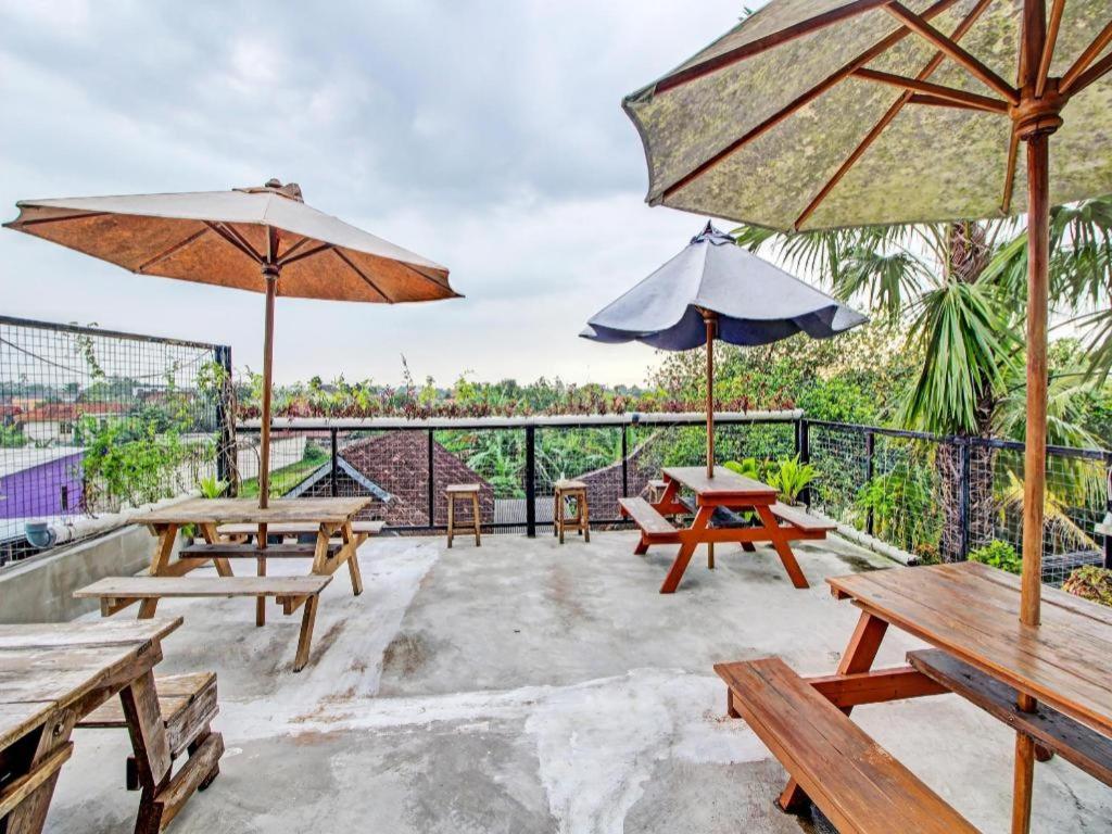 Oyo 92256 Sentosa Residence Yogyakarta Exterior photo